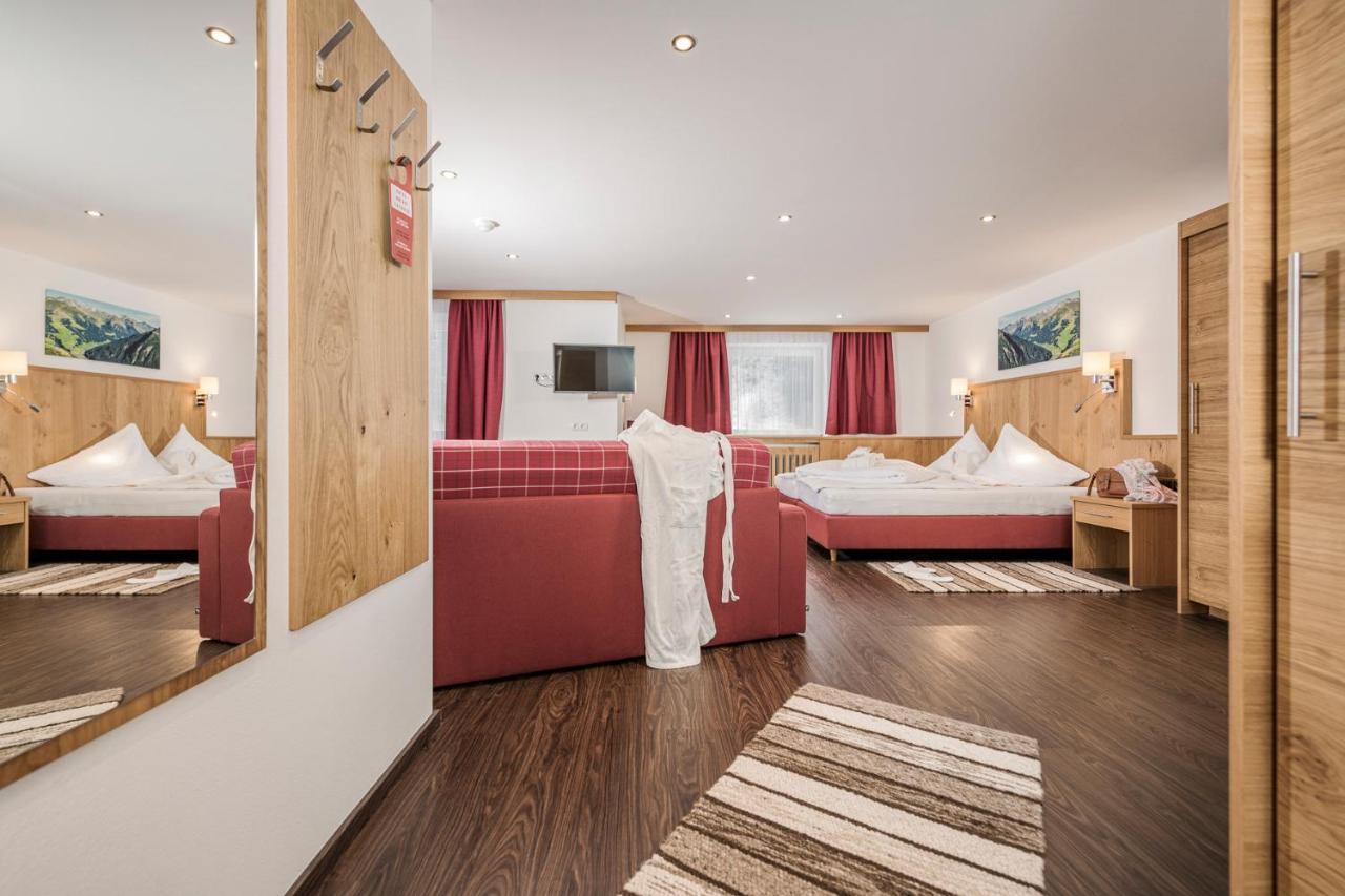 Hotel Kirchlerhof Tux Bagian luar foto